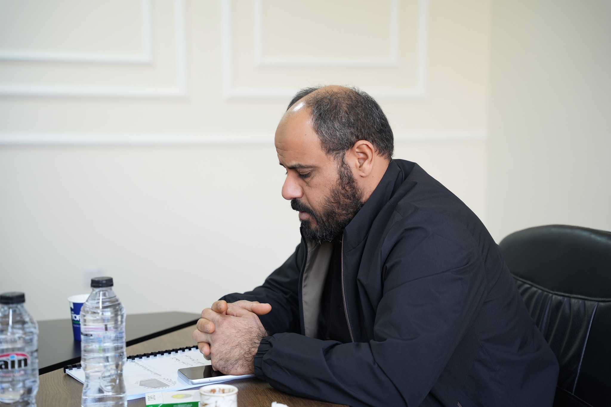 متابعة مستمرة وتنسيق متواصل داخل جامعة أبولونيا للعلوم الطبية (لقطة إضافية)