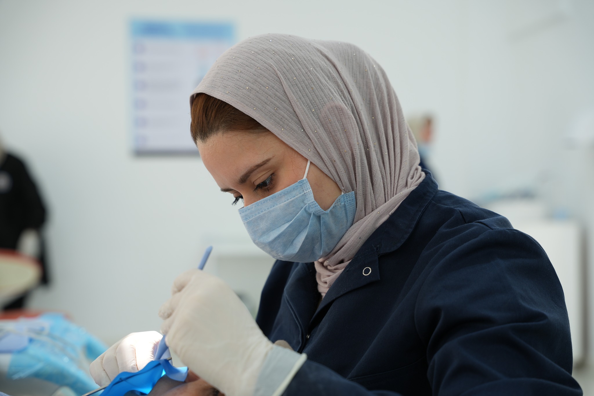 اطبـاء الامتياز يواصلون التدرب العملي